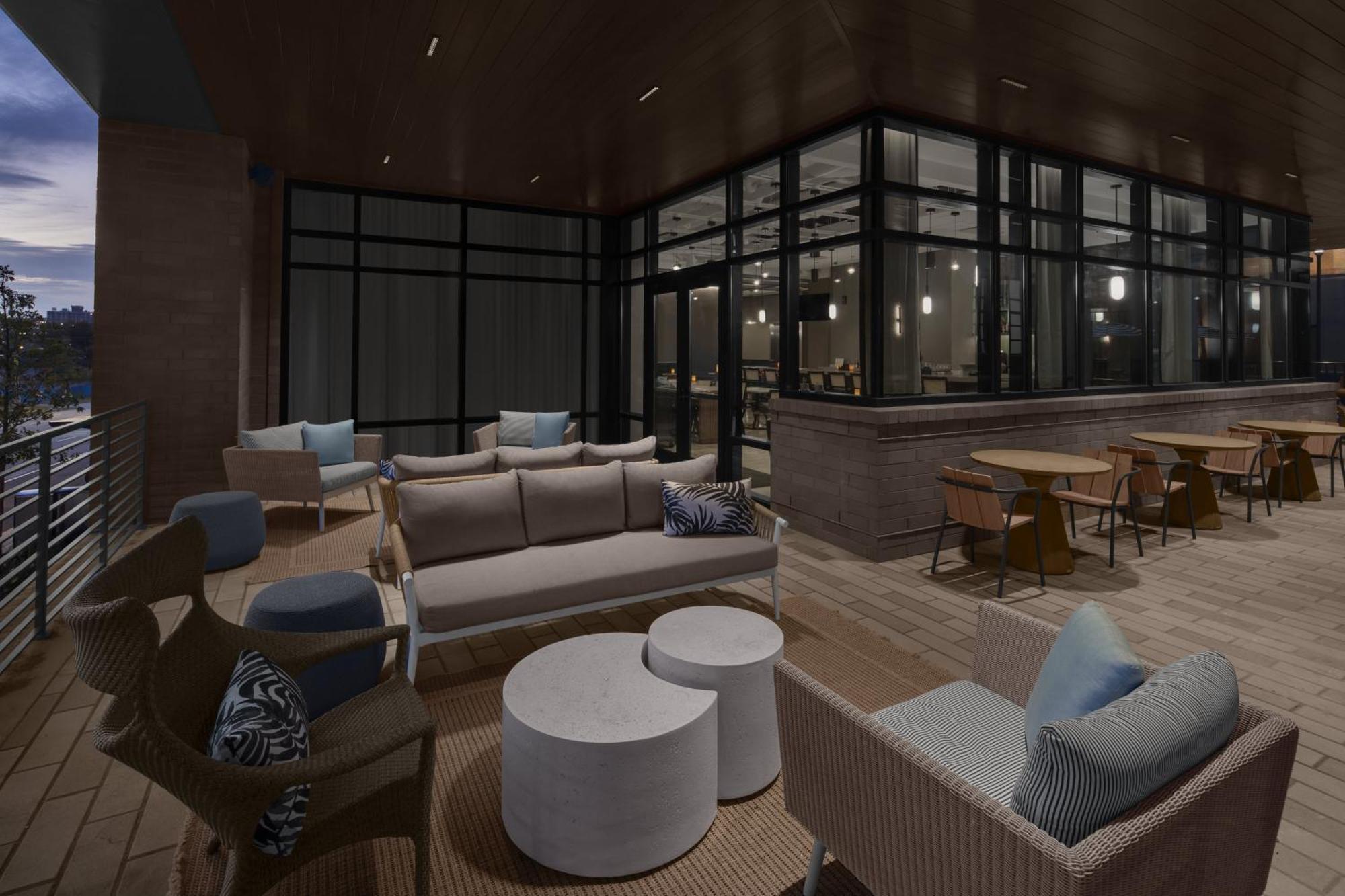 Hyatt House Raleigh Downtown/Seaboard Station Hotel ภายนอก รูปภาพ
