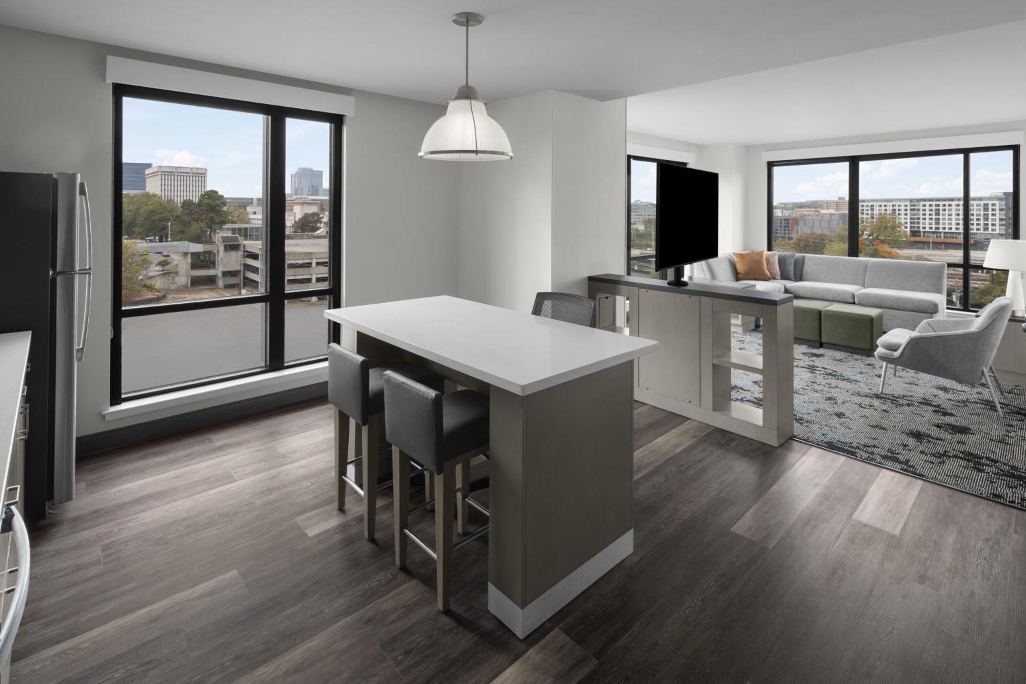 Hyatt House Raleigh Downtown/Seaboard Station Hotel ภายนอก รูปภาพ